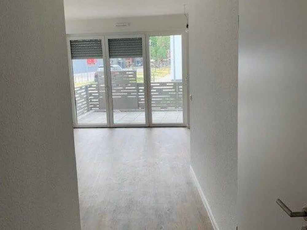 47124/47 Moderne 2-Zi.-Wohnung im Neubau von Düsseldorf-Rath sucht Nachmieter!