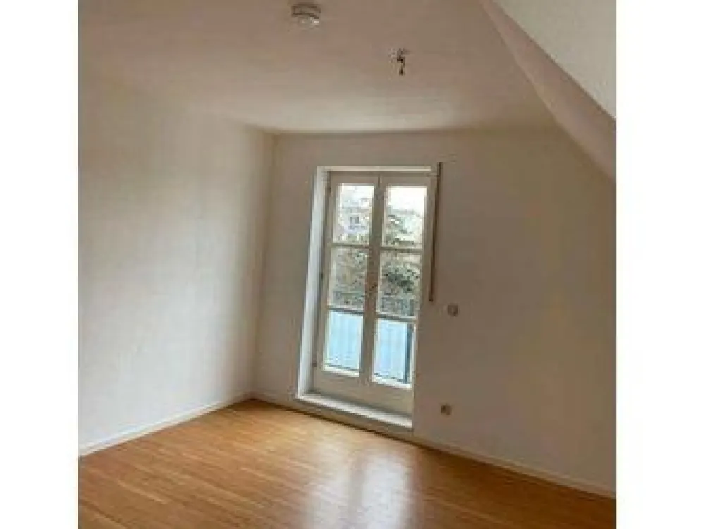 2Zimmer DG Wohnung zu vermieten