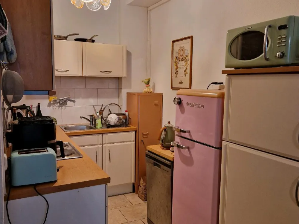 Zentrale, gemütliche und ruhige Zwei Zimmer Wohnung in Ehrenfeld