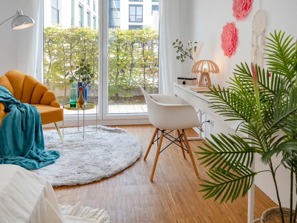 Ankommen, Wohlfühlen, Zuhause sein. Möbliertes Zimmer zum Verlieben.