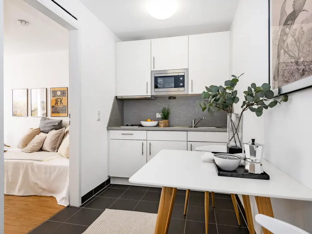 Ankommen, Wohlfühlen, Zuhause sein. Möbliertes Zimmer zum Verlieben.