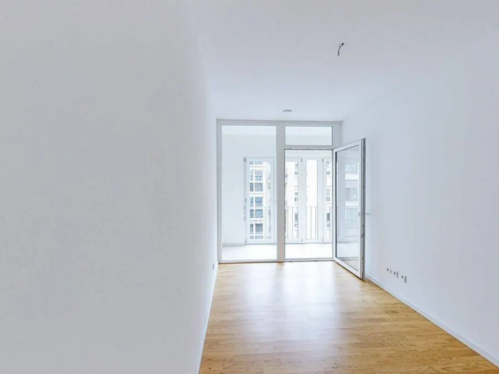 Modern Wohnen in Sachsenhausen! 4-Zimmer-Wohnung mit EBK und Balkon