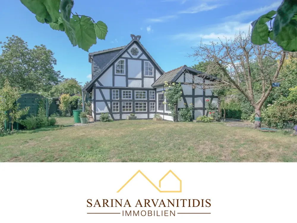 Lilienthal - Furnished Living in a Charming Half-Timbered House