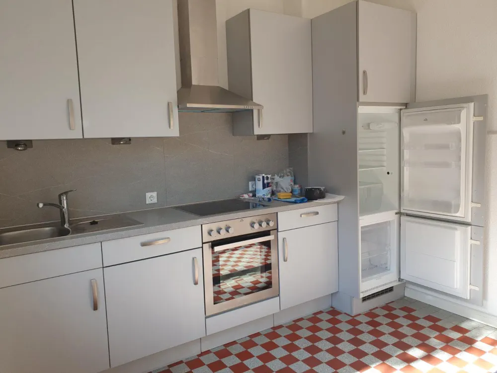 3-Zimmer EG Wohnung mit wunderschönem Rundbau in Klecken