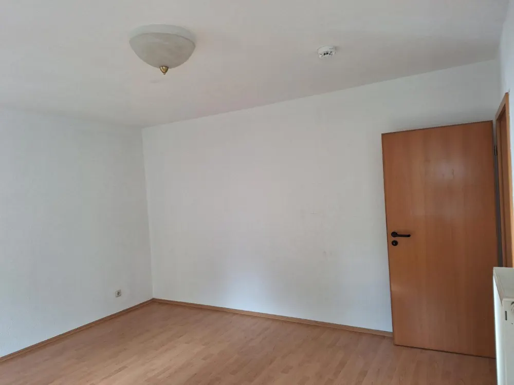 Moderne 2 ZKB mit Balkon & Garage (Nähe Caritasklinik)