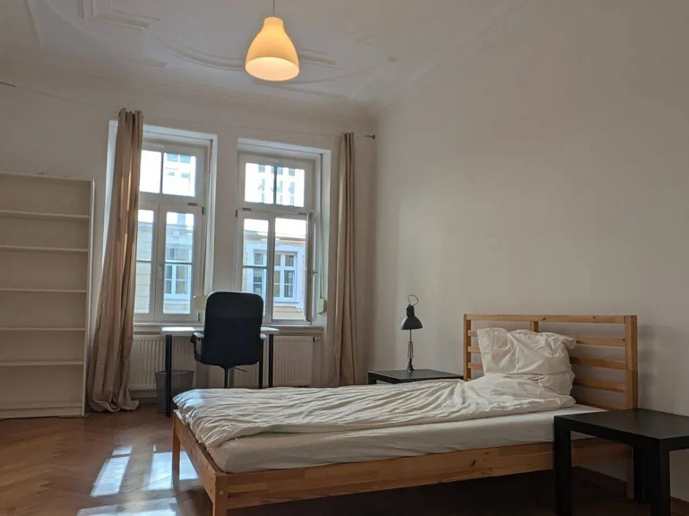 Lehel 2 voll möblierte Zimmer in 3er-WG frei