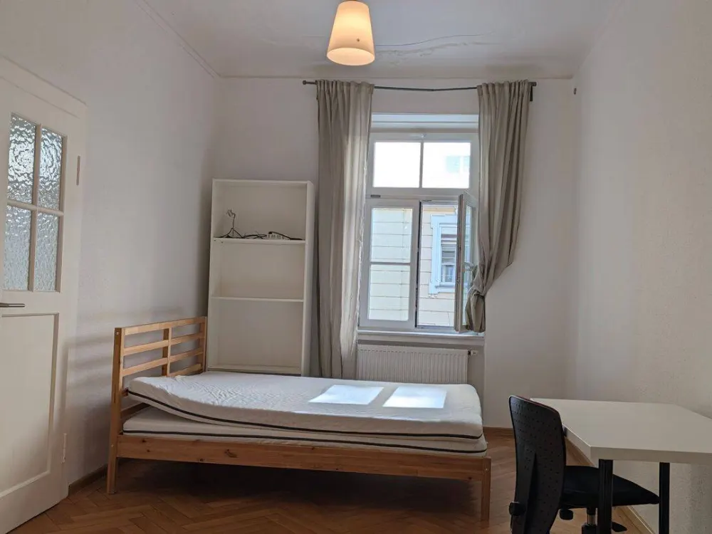 Lehel 2 voll möblierte Zimmer in 3er-WG frei