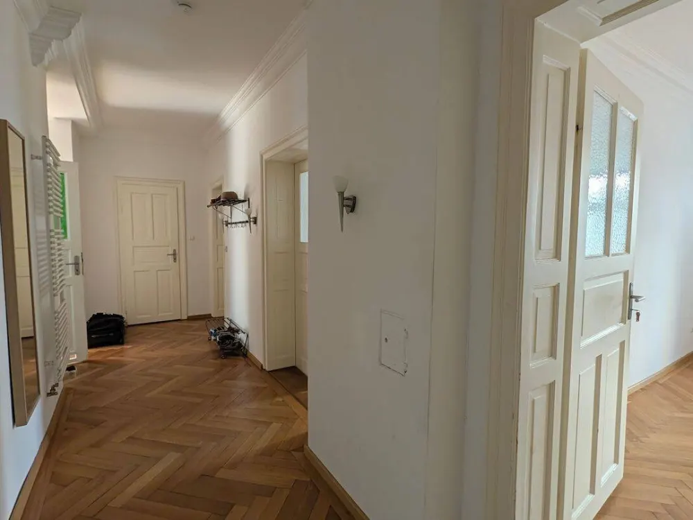 Lehel 2 voll möblierte Zimmer in 3er-WG frei