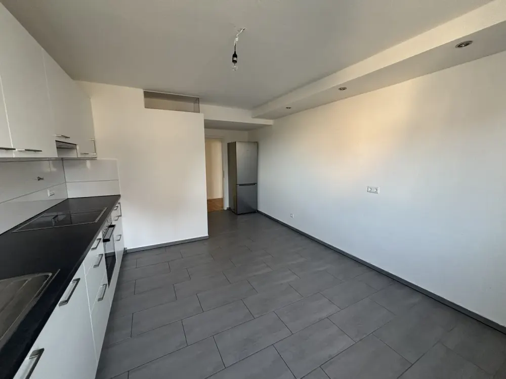Helle 2-Zimmer-Wohnung mit sonnigem Balkon