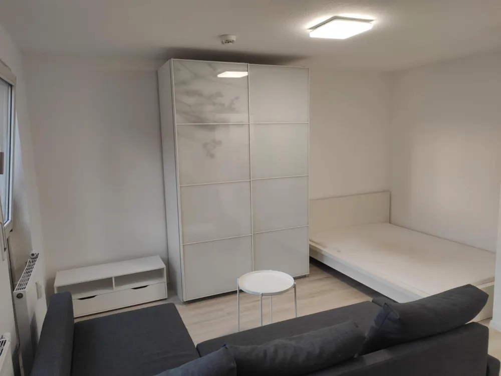 Furnished 1-Room Apartment, Near Wöhrder Wiese/University from 1.10. with Fitted Kitchen