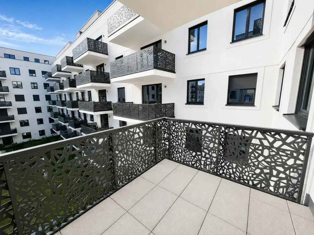 SCHÖNEBERG, stilvoll & ruhig wohnen in bester Kiezlage mit Balkon & Tiefgarage