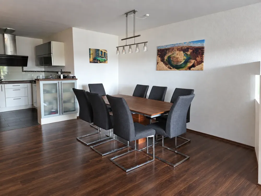 Top gelegene 2,5 Zimmer Wohnung zur Vermietung (ggf. teilmöbliert)