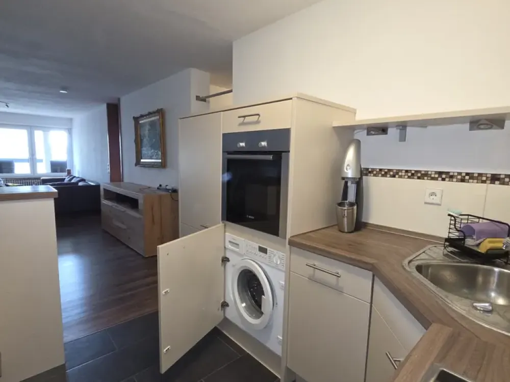 Top gelegene 2,5 Zimmer Wohnung zur Vermietung (ggf. teilmöbliert)
