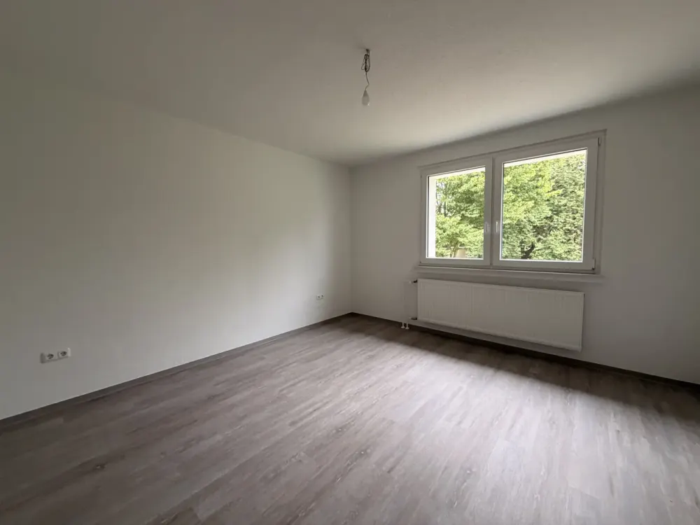 Nette Mieter gesucht: attraktive 3-Raum-Wohnung mit Sonnenbalkon
