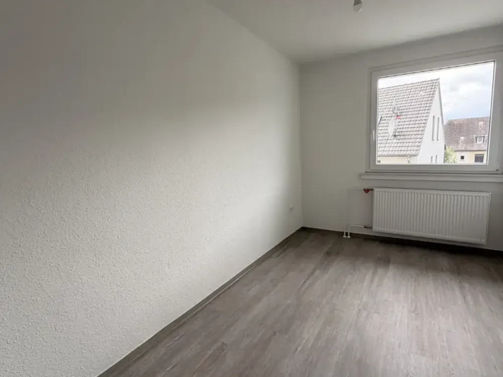 Nette Mieter gesucht: attraktive 3-Raum-Wohnung mit Sonnenbalkon