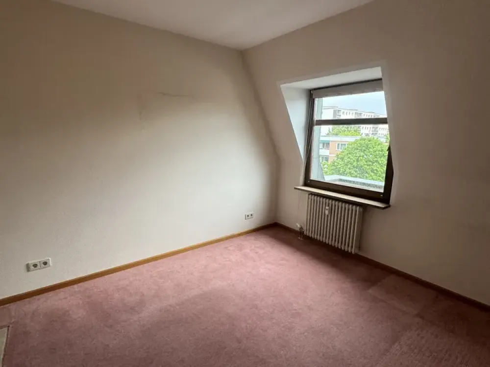 !!WBS für 4 Personen erforderlich!! 3-Zimmer-Wohnung in ruhiger Lage in Berlin-Spandau zu vermieten