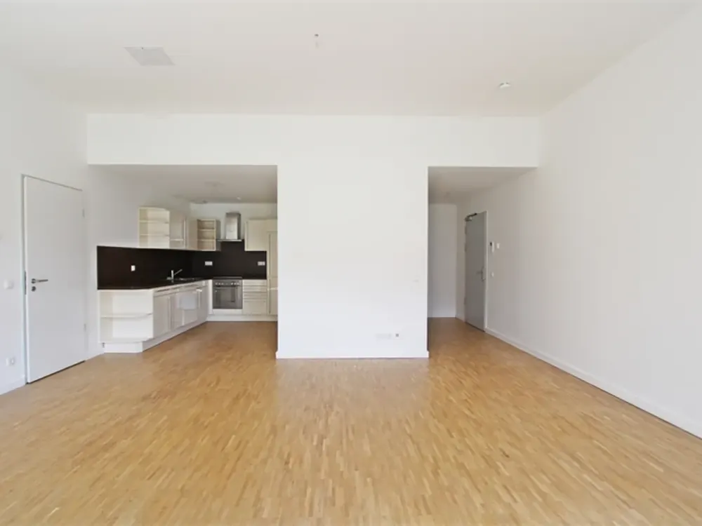 Großzügige 2-Zimmer-Wohnung mit Terrasse in der ehem. Kodak Glanzfilmfabrik!