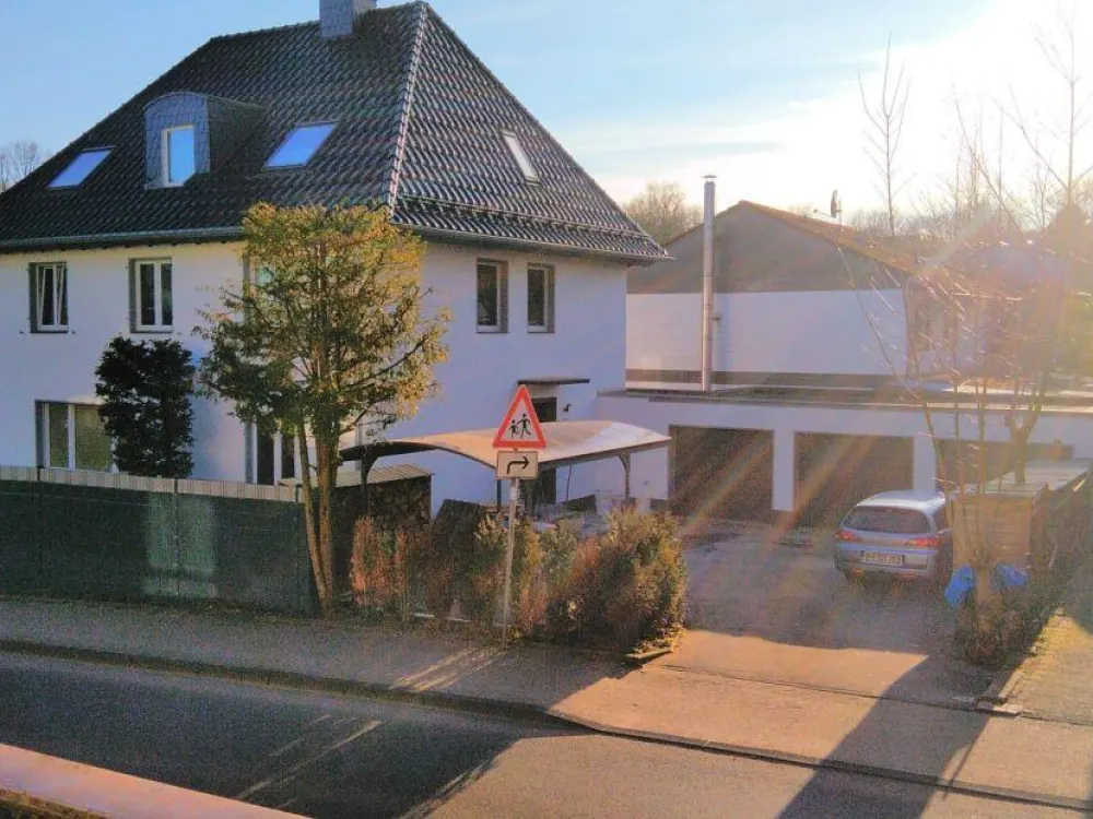 Schöne/luxus/möbiliertes zwei Zimmer Wohnung in Mettmann. KZ.
