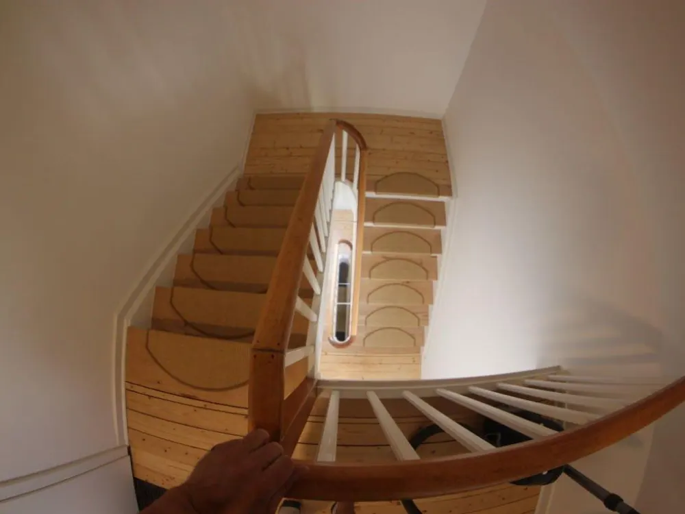 Schöne/luxus/möbiliertes zwei Zimmer Wohnung in Mettmann. KZ.