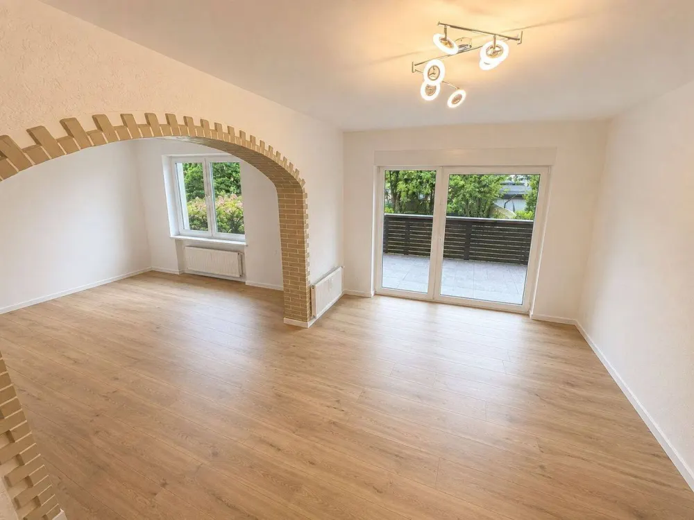 Schöne 3,5 Zimmer Wohnung mit Balkon im Klinikviertel in Dortmund zu vermieten