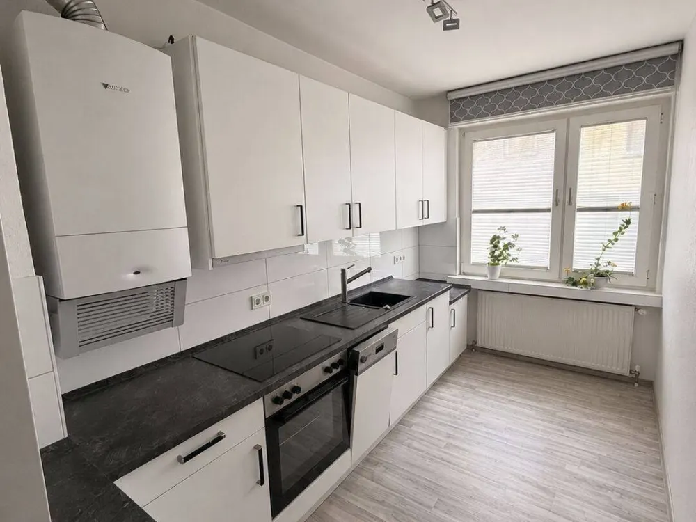 Schöne 3,5 Zimmer Wohnung mit Balkon im Klinikviertel in Dortmund zu vermieten