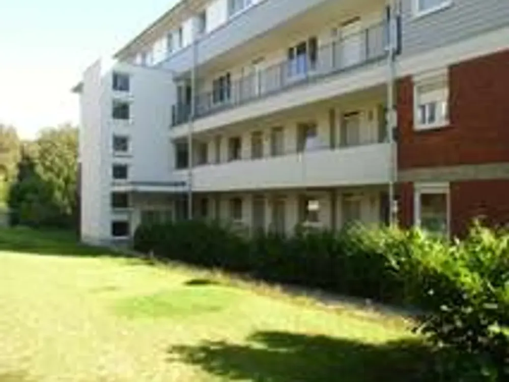 Schöne 1 Zimmerwohnung in ruhiger Wohnlage-sonniger Balkon