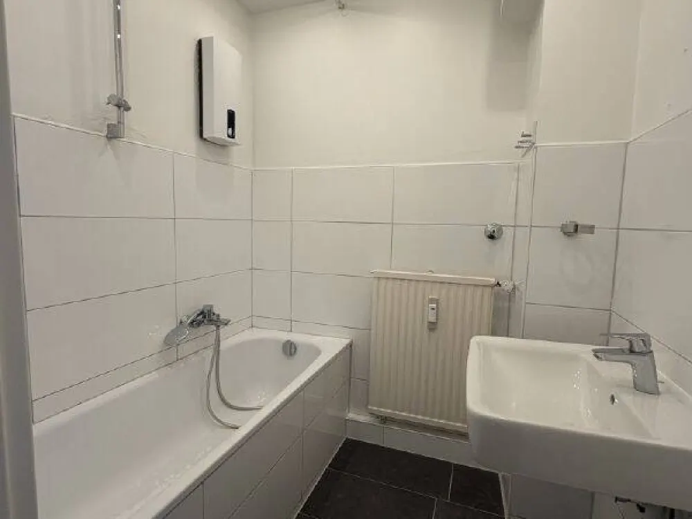 Lichtdurchflutete 3-Zimmerwohnung mit Loggia in Köln-Porz