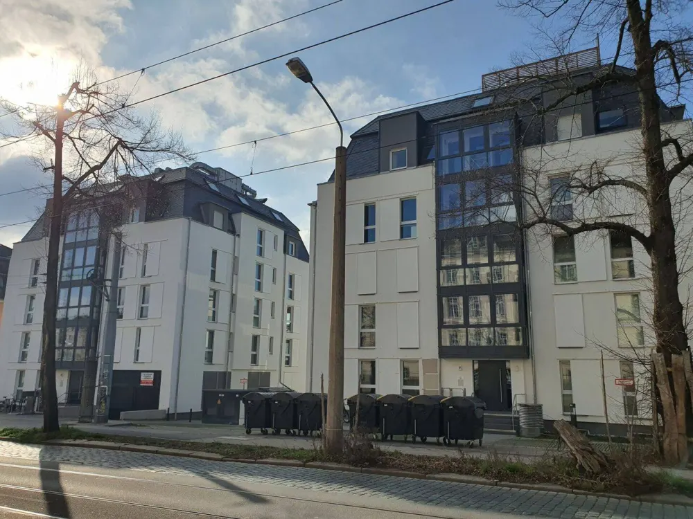2-Zimmer-Wohnung mit Loggia im Herzen der Äußeren Neustadt