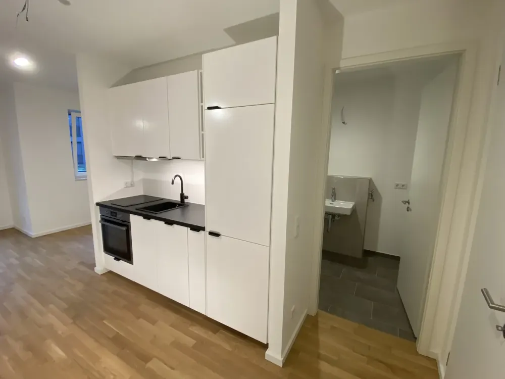 Exklusives, helles Studio-Apartment mit EBK im Frankfurter Ostend