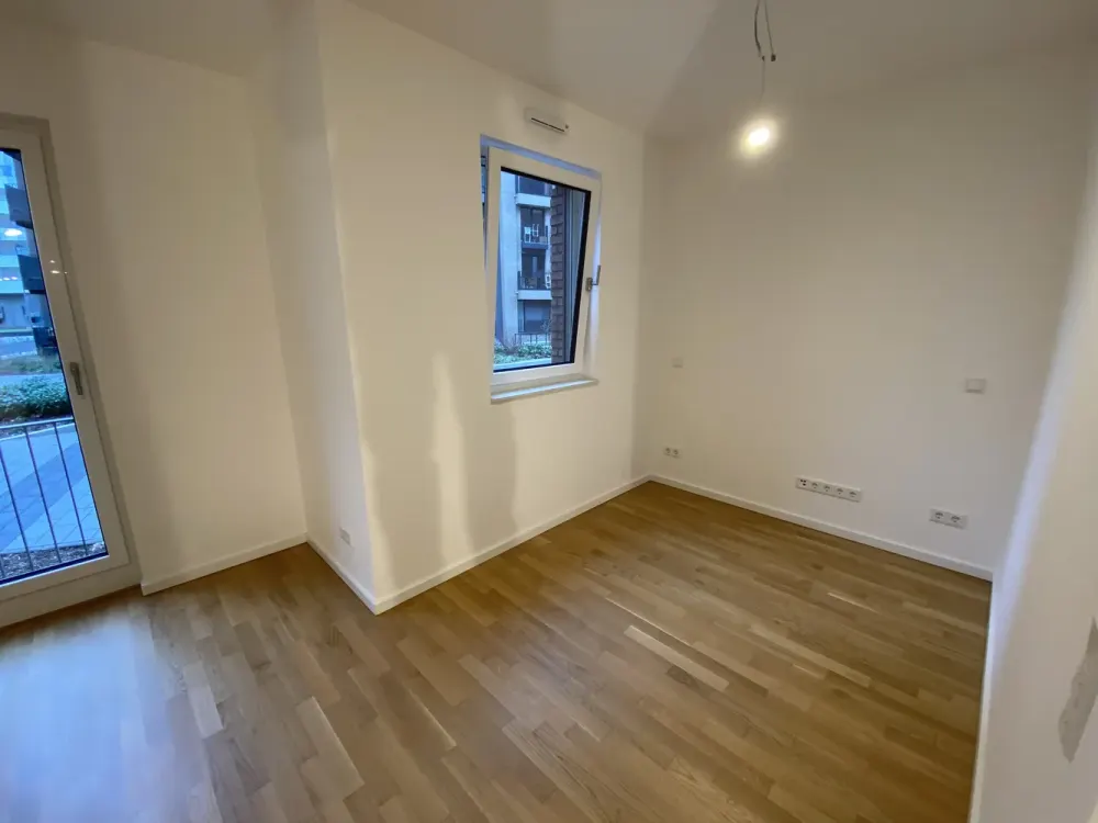 Exklusives, helles Studio-Apartment mit EBK im Frankfurter Ostend
