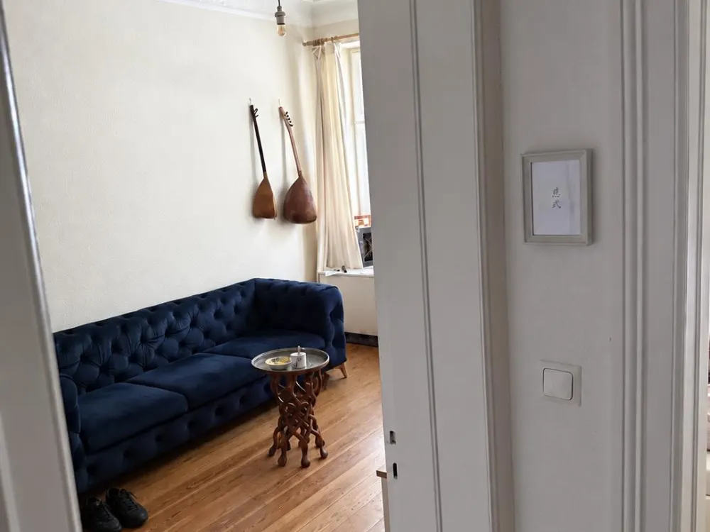 2-Room Apartment with Garden in Eimsbüttel Opposite Apartment in Altona