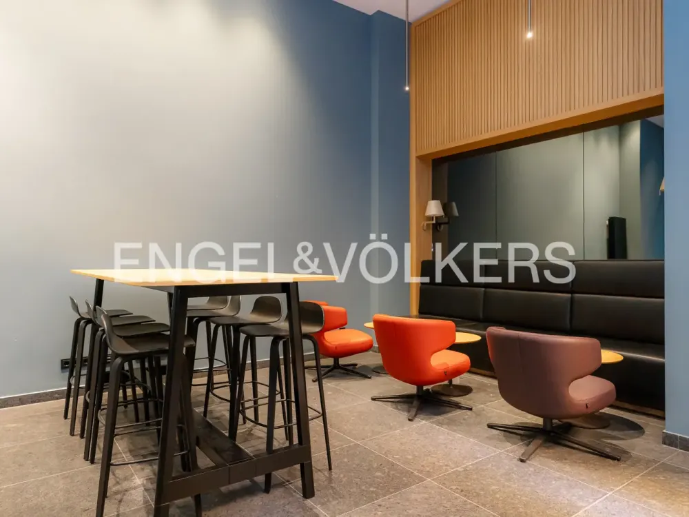 Beyond ordinary, fully equipped luxury apartment in a central location
