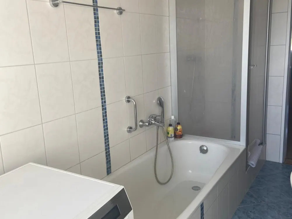 Lohfelden, 4ZKB Wohnung mit Balkon