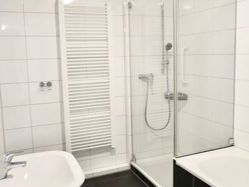 * COLONEO: Großzügige 3-Zimmer-Wohnung mit Balkon + Aufzug + KFZ TG Stellplatz *