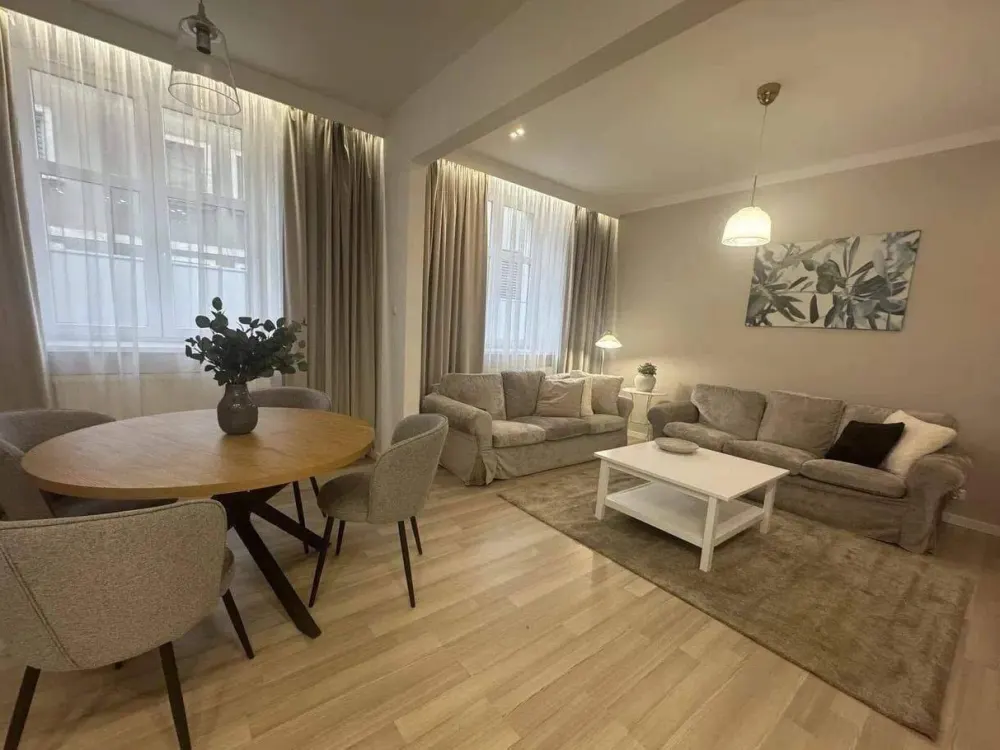 Moderne 1-Zimmer-Wohnung mit 48 m² und eigenem Stellplatz