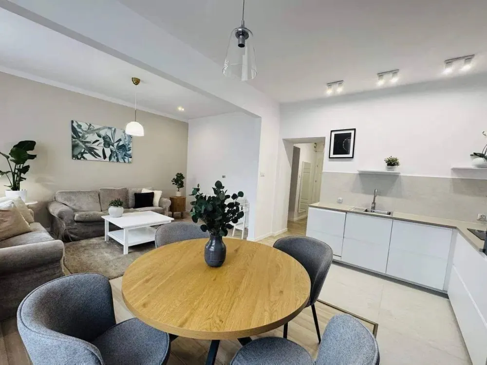 Moderne 1-Zimmer-Wohnung mit 48 m² und eigenem Stellplatz