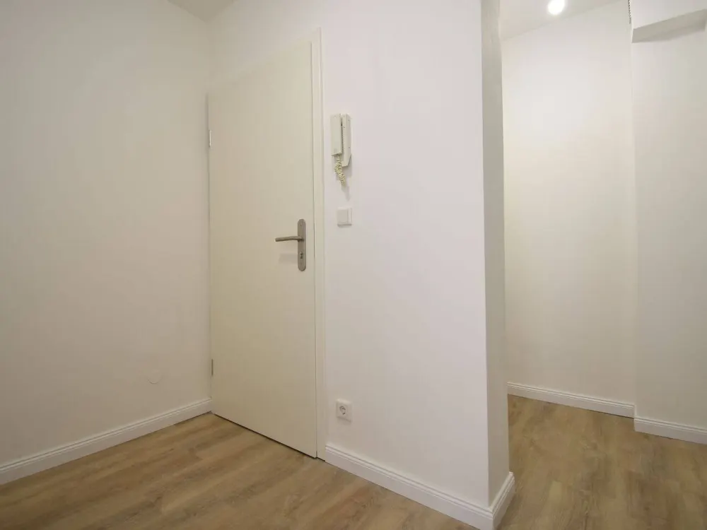 PAUSCHALMIETE - D-Derendorf! Saniertes Apartment zu vermieten