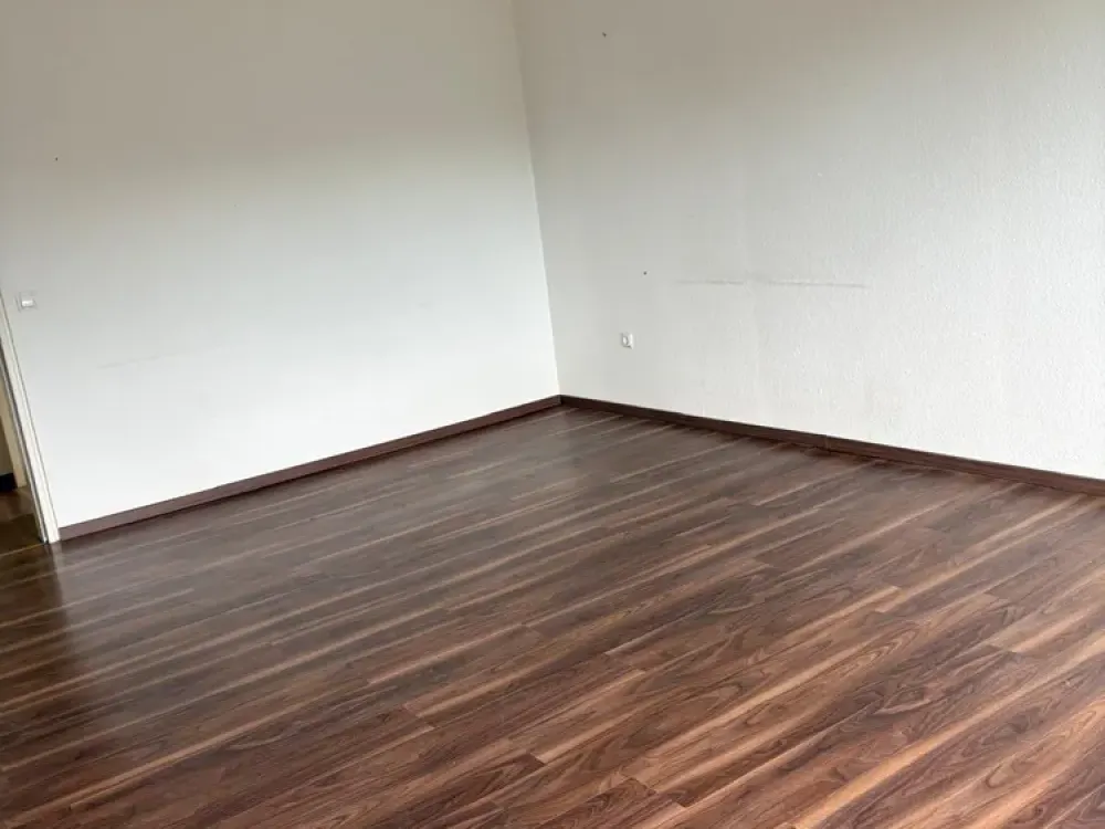 Schöne 2 Zimmer Wohnung in Krefeld am Uerdinger Stadtpark mit Balkon