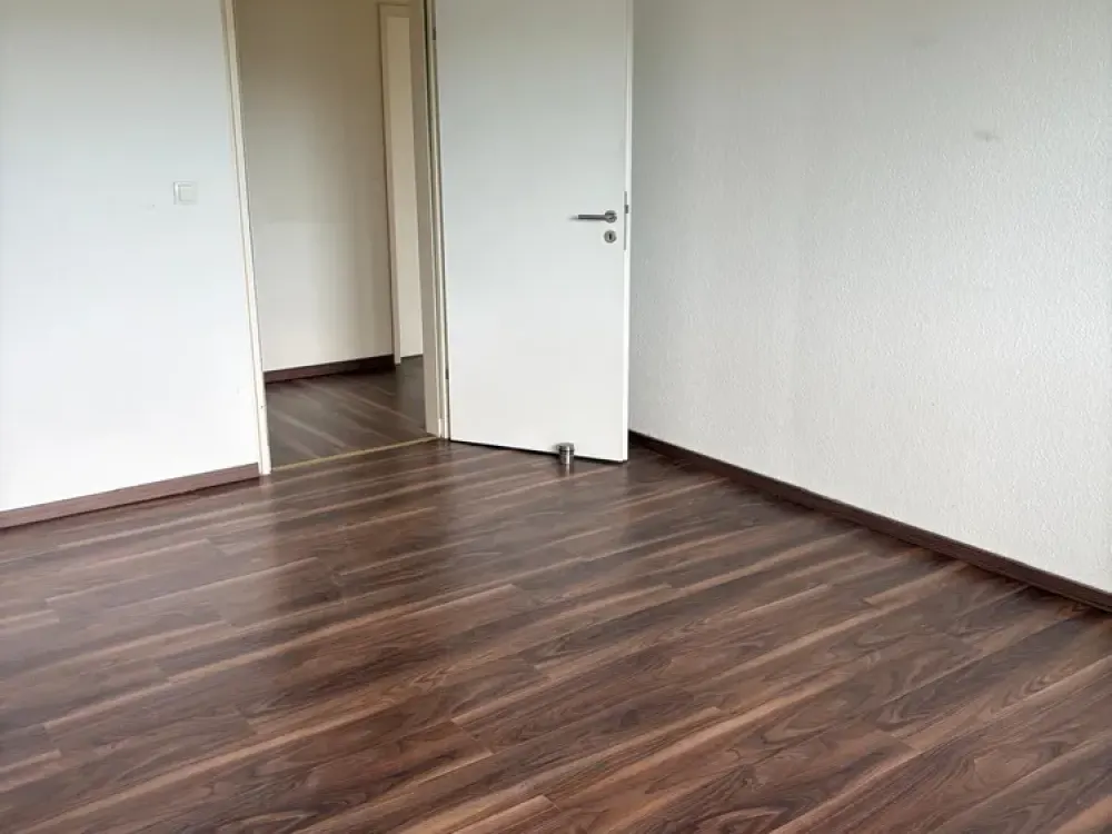 Schöne 2 Zimmer Wohnung in Krefeld am Uerdinger Stadtpark mit Balkon