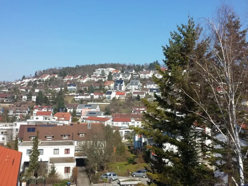 Stadtnahe Dachgeschosswohnung mit Panoramablick
