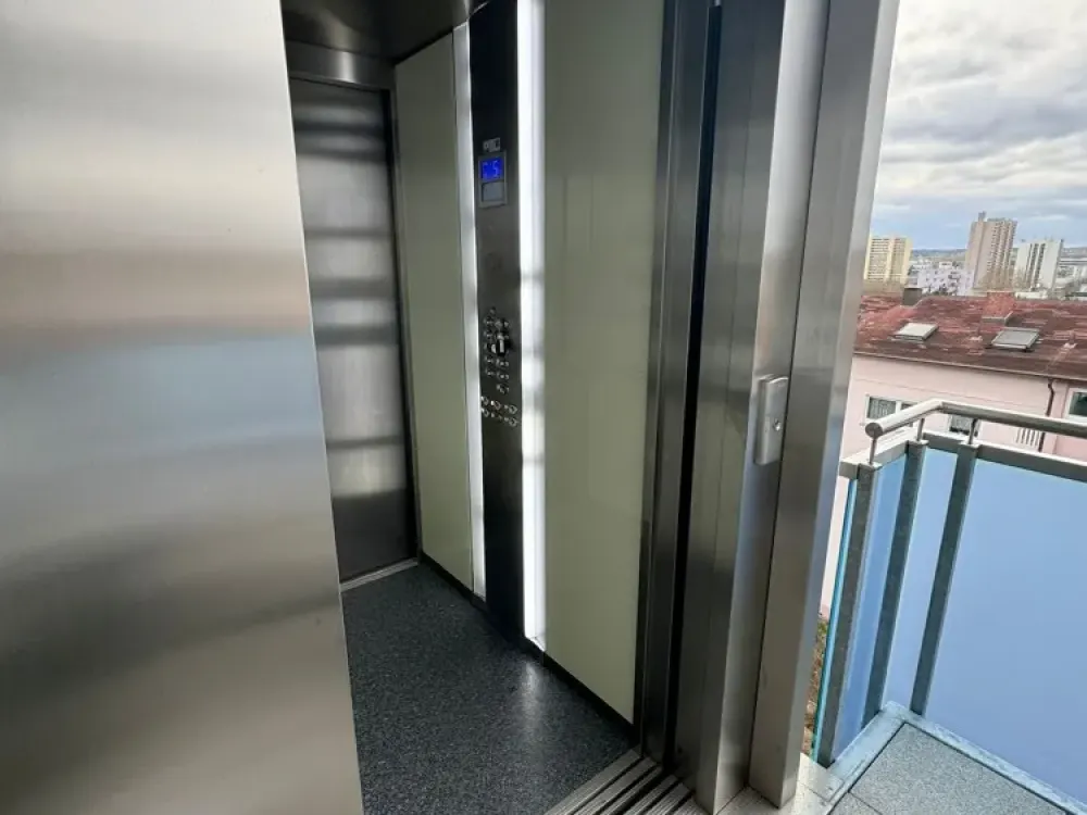 Stadtnahe Dachgeschosswohnung mit Panoramablick