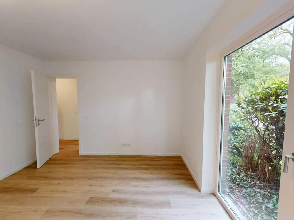 Einziehen und Wohlfühlen: Sanierte 4-Zimmer-Wohnung mit TERRASSE in ruhiger Lage