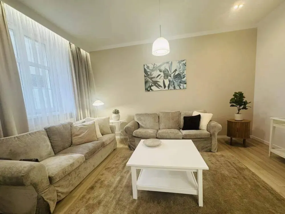 Moderne 1-Zimmer-Wohnung mit 48 m² und eigenem Stellplatz