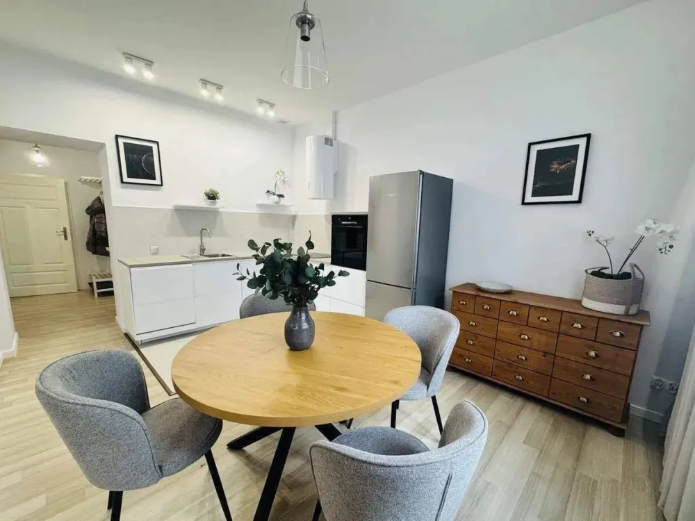 Moderne 1-Zimmer-Wohnung mit 48 m² und eigenem Stellplatz
