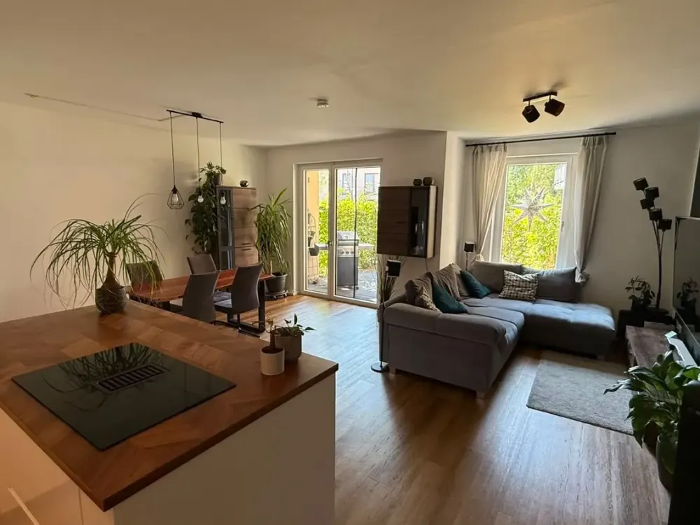 Traumhafte 5-Zimmer-Wohnung mit 2 Terrassen & offener Wohnküche in Köln
