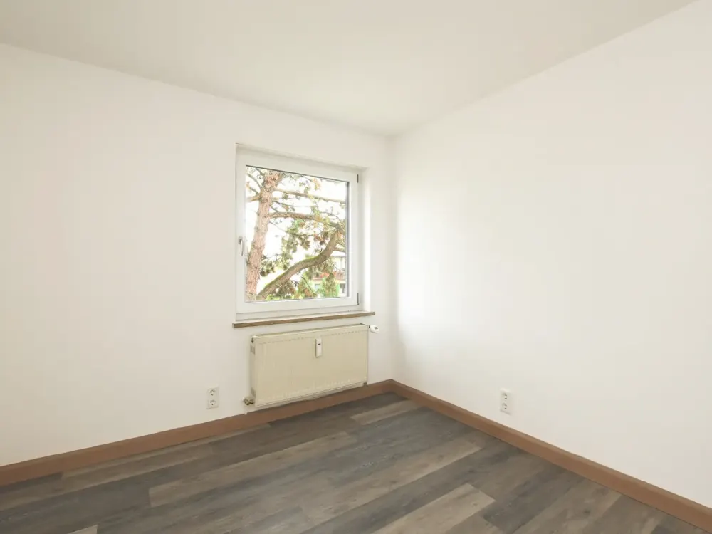 AIGNER - Großzügige 3-Zimmer Wohnung in Puchheim mit Südwest-Loggia & zwei Stellplätzen
