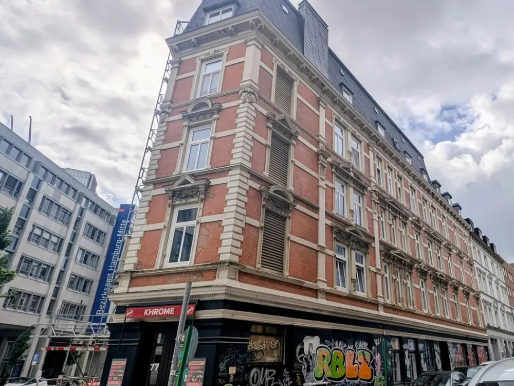Hochwertige, modernisierte 4,5-Zimmer-Altbau-Wohnung in Hamburgs Neustadt