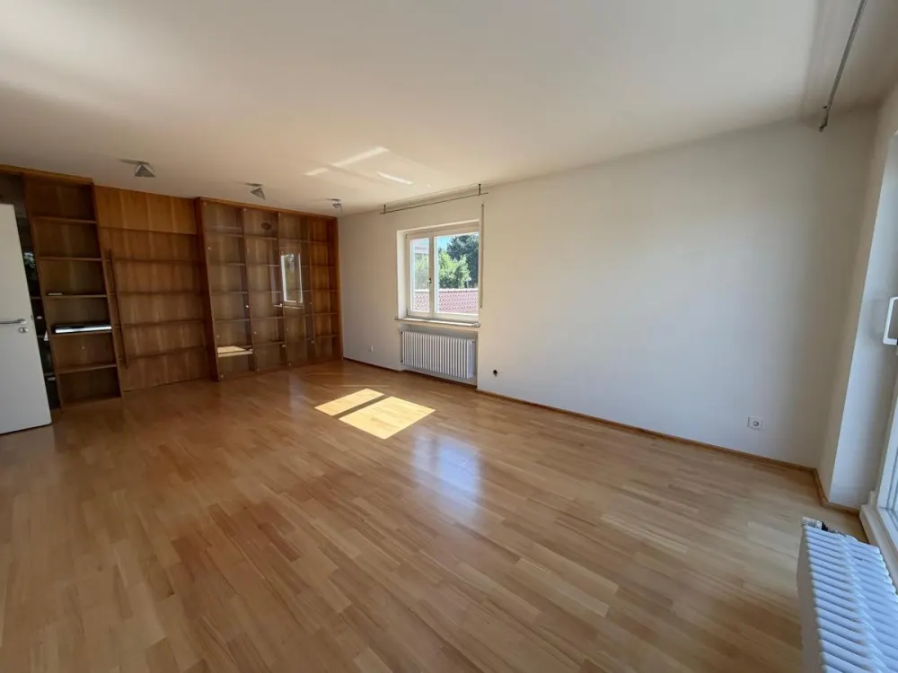 Grünkraut-Rößlerhalde Attraktive 4-Zimmer-Wohnung