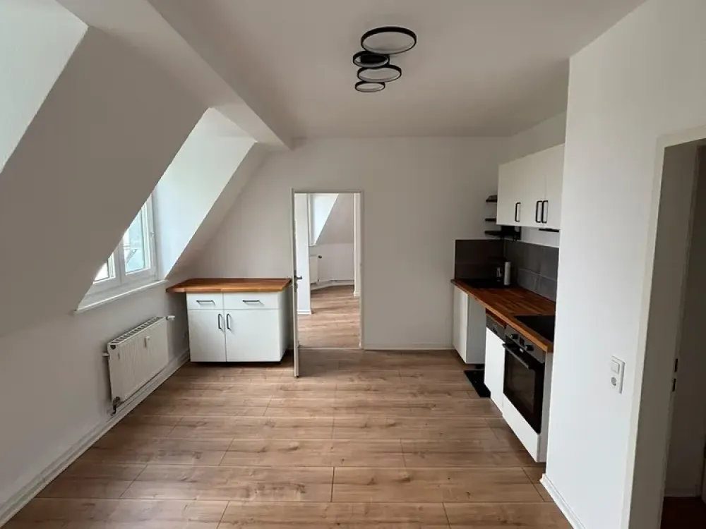 Charmante 2-Zimmer-Altbauwohnung in beliebter Lage von Köln-Müngersdorf