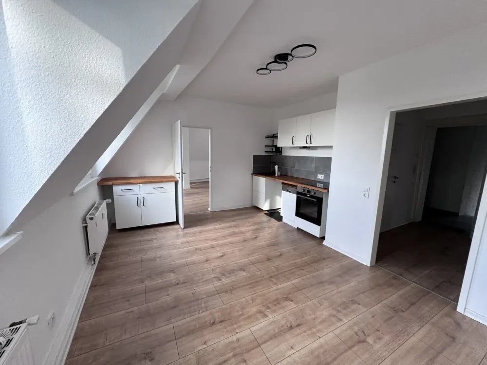 Charmante 2-Zimmer-Altbauwohnung in beliebter Lage von Köln-Müngersdorf